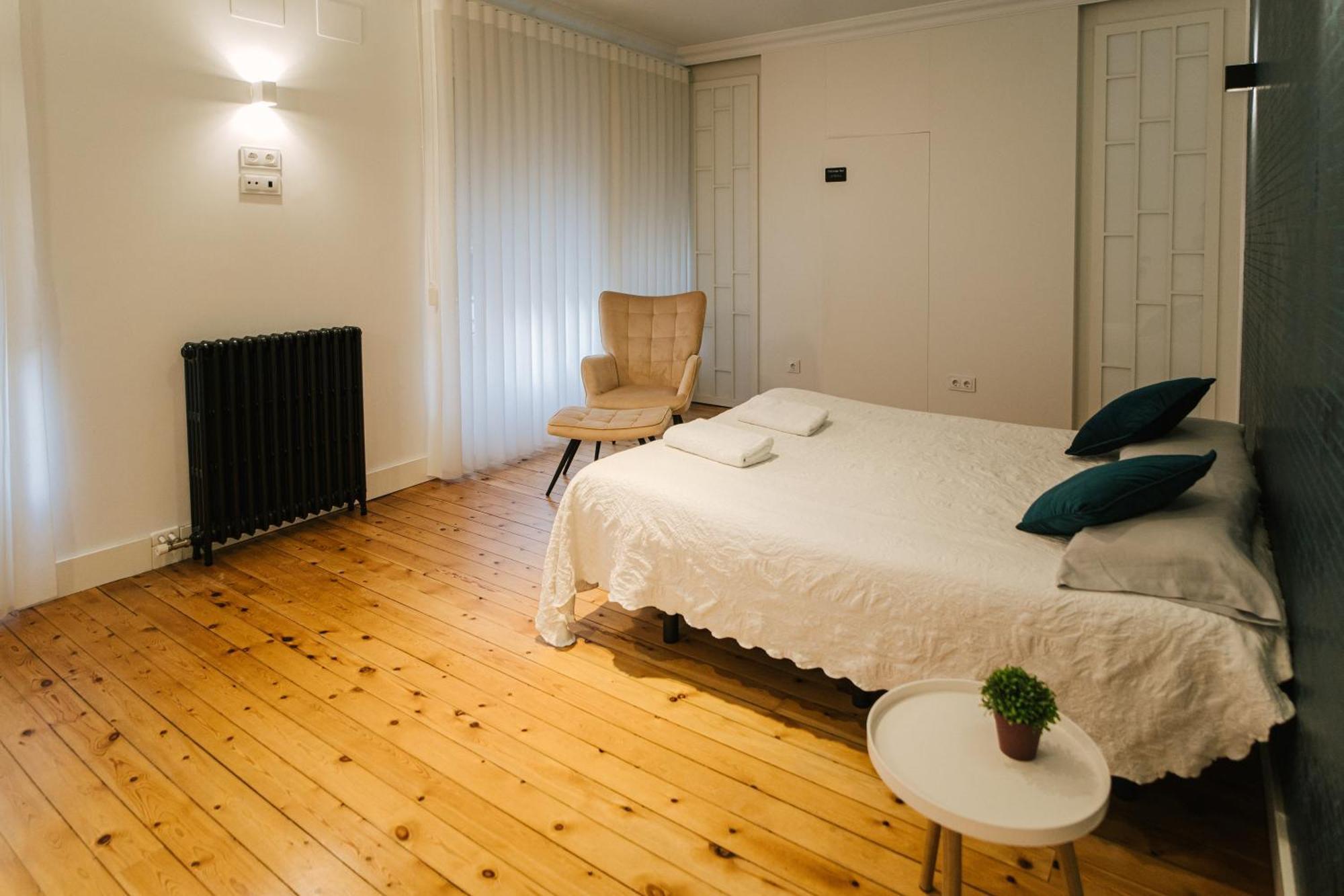 Lujoso Y Amplio Apartamento Con Parking Incluido León Exterior foto